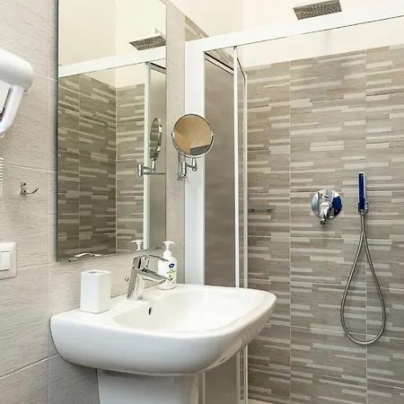 Leader Apartment 2 - Monzino - Hockey Msg Arena - Linate - Milan Exterior photo